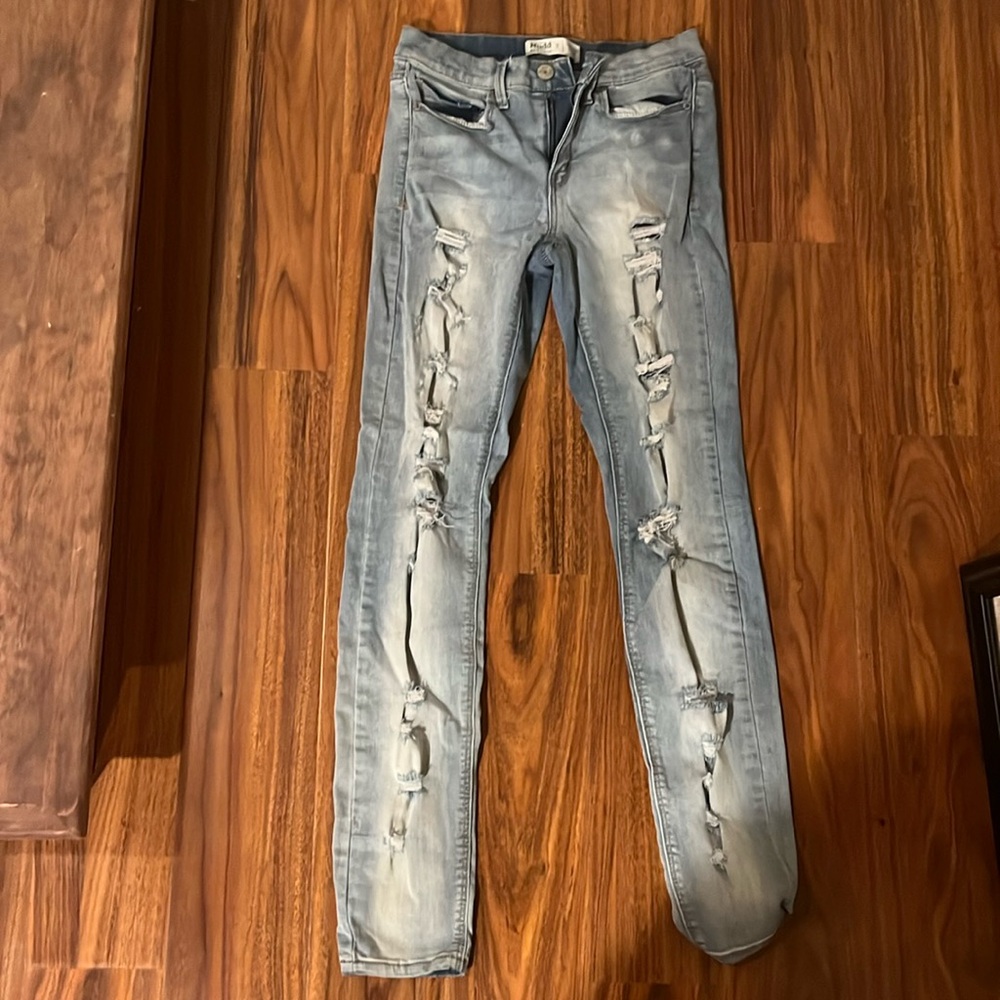 Light wash ripped jeans